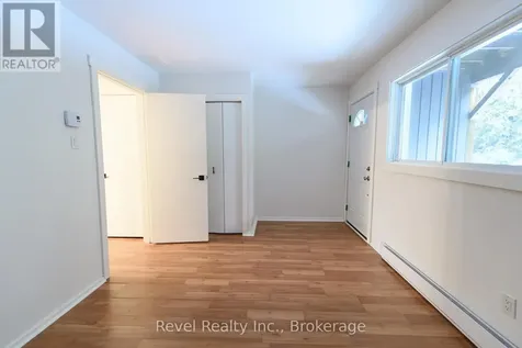 17 Harbour Street West Collingwood ON L9Y 5B4