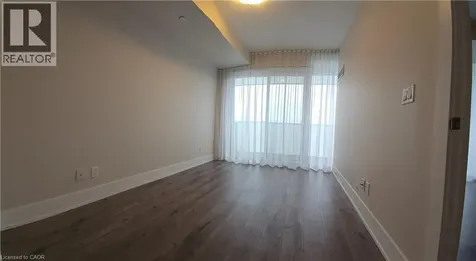 200 Bloor Street West Toronto ON M5S 1T8