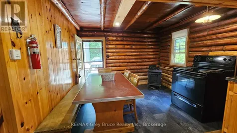 18 Stokes River Road Northern Bruce Peninsula ON N0H 2M0
