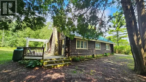 18 Stokes River Road Northern Bruce Peninsula ON N0H 2M0