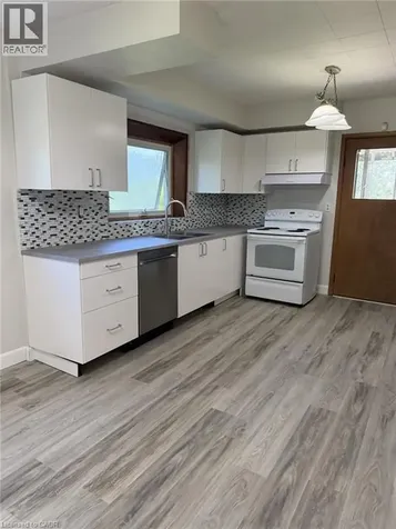 1073 Highway 8 Stoney Creek ON L8E 5H8