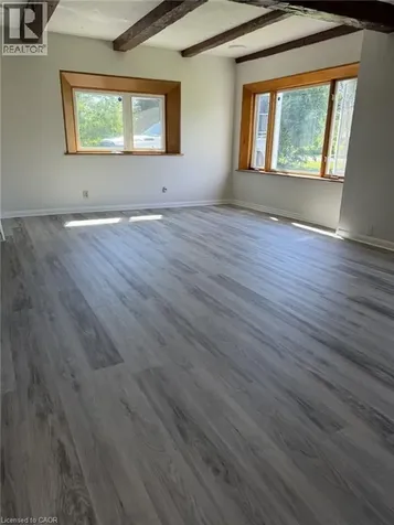 1073 Highway 8 Stoney Creek ON L8E 5H8