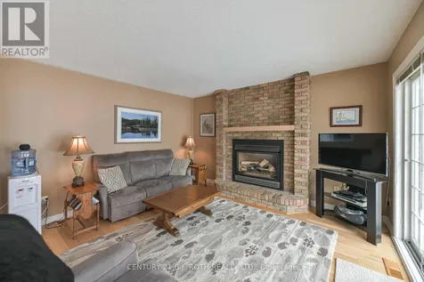 698 Broadview Avenue Orillia ON L3V 6P3