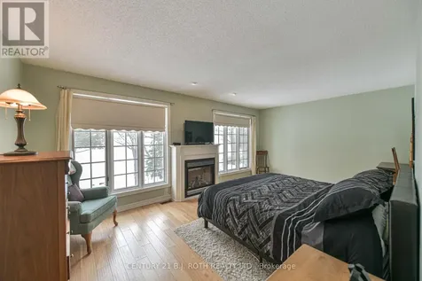 698 Broadview Avenue Orillia ON L3V 6P3