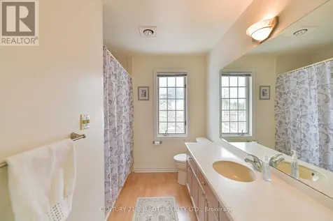 698 Broadview Avenue Orillia ON L3V 6P3