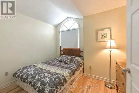 698 Broadview Avenue Orillia ON L3V 6P3