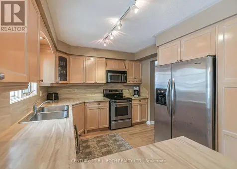 698 Broadview Avenue Orillia ON L3V 6P3