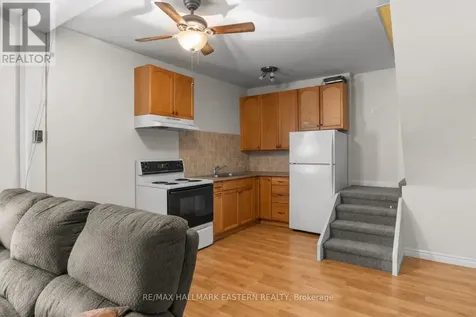 15 Albert Street Selwyn ON K0L 2H0
