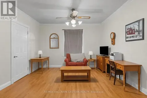 15 Albert Street Selwyn ON K0L 2H0