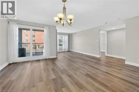 19 Lake Avenue South Stoney Creek ON L8G 2V1