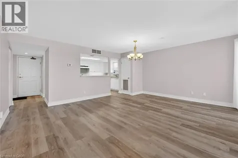 19 Lake Avenue South Stoney Creek ON L8G 2V1