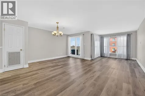 19 Lake Avenue South Stoney Creek ON L8G 2V1