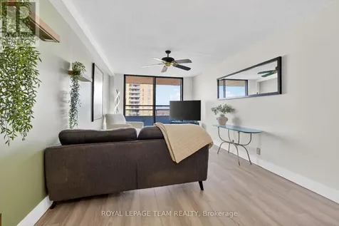 515 St Laurent Boulevard South Ottawa ON K1K 3X5