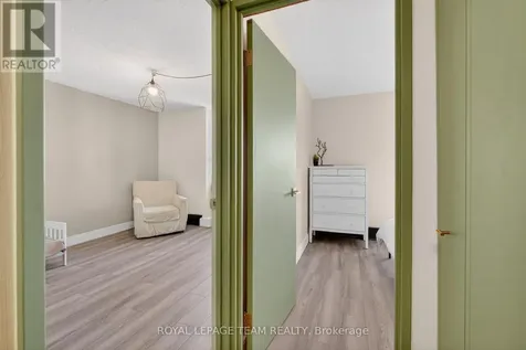515 St Laurent Boulevard South Ottawa ON K1K 3X5