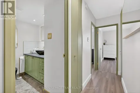 515 St Laurent Boulevard South Ottawa ON K1K 3X5