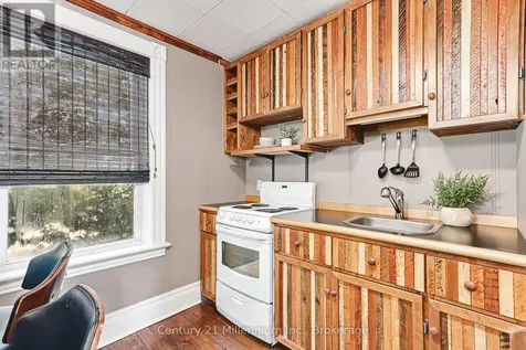 117 Elm Street Collingwood ON L9Y 3J3
