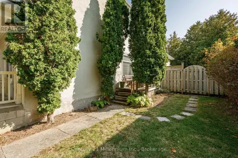 117 Elm Street Collingwood ON L9Y 3J3