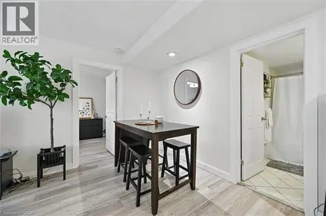 2373 King Street East Hamilton ON L8K 1X9