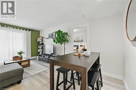 2373 King Street East Hamilton ON L8K 1X9