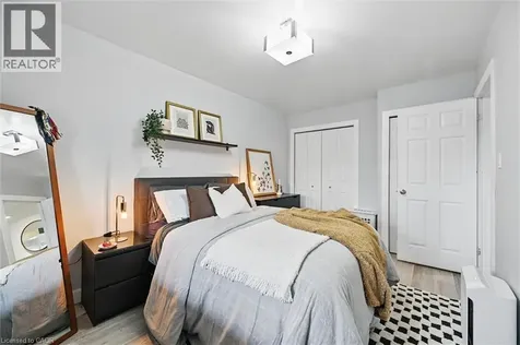 2373 King Street East Hamilton ON L8K 1X9