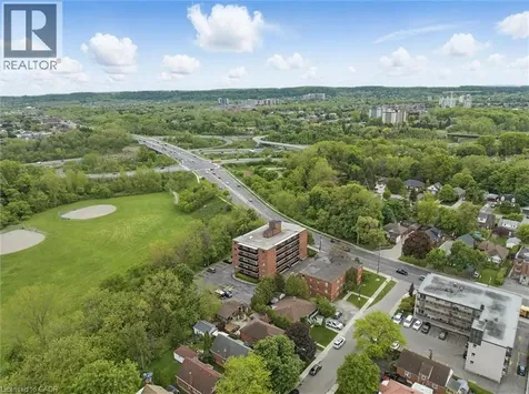 2373 King Street East Hamilton ON L8K 1X9