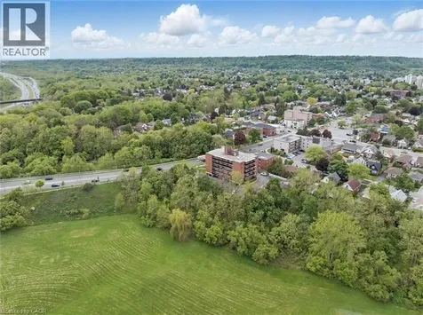 2373 King Street East Hamilton ON L8K 1X9