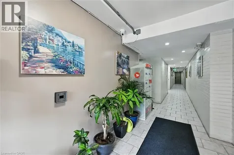 2373 King Street East Hamilton ON L8K 1X9