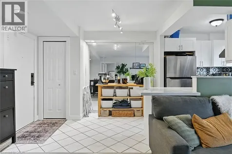 2373 King Street East Hamilton ON L8K 1X9