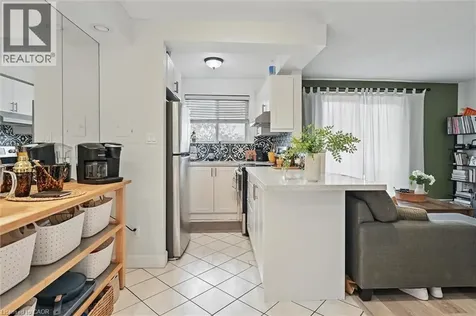 2373 King Street East Hamilton ON L8K 1X9