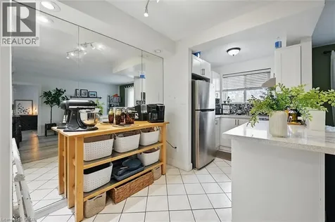 2373 King Street East Hamilton ON L8K 1X9