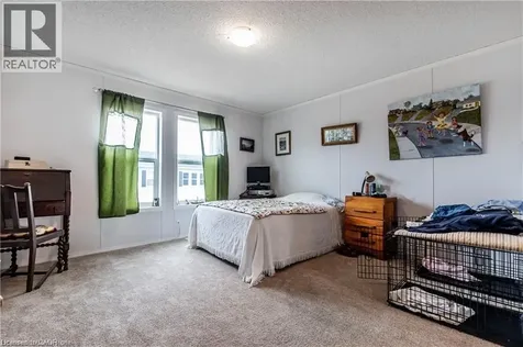 17 Bent Willow Court Haldimand ON N0A 1L0