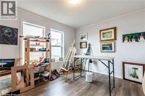 17 Bent Willow Court Haldimand ON N0A 1L0