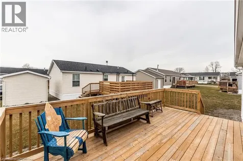 17 Bent Willow Court Haldimand ON N0A 1L0