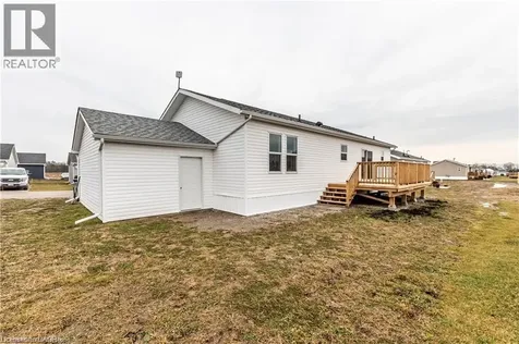 17 Bent Willow Court Haldimand ON N0A 1L0