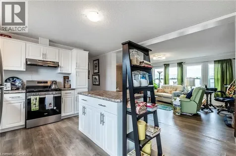 17 Bent Willow Court Haldimand ON N0A 1L0