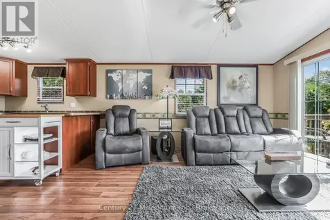 19 White Pines Trail Wasaga Beach ON L9Z 1X7