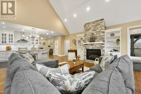 667 Huff Road Brighton ON K0K 1H0