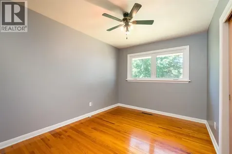 18 Tweedsmuir Avenue Sarnia ON N7S 2R8