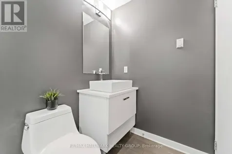 202 St Patrick Street Ottawa ON K1N 5K3