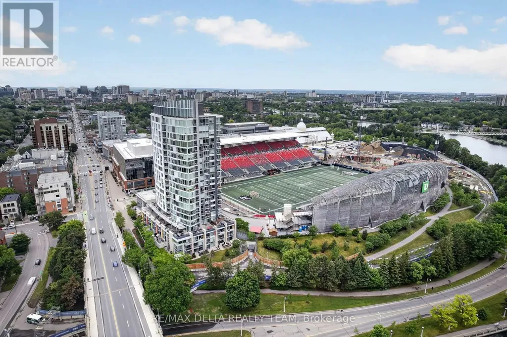1035 Bank Street Ottawa ON K1S 3W9