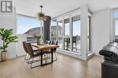 1035 Bank Street Ottawa ON K1S 3W9