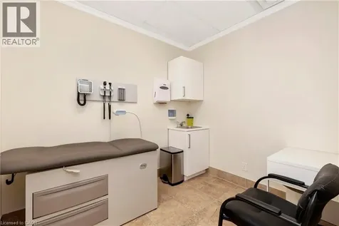 574 Upper James Street Hamilton ON L9C 2Y6