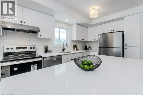 15 Stauffer Woods Trail Kitchener ON N2P 0L1