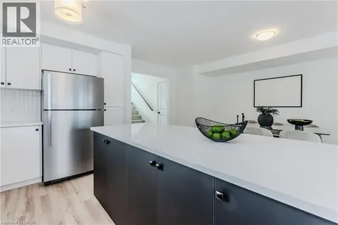 15 Stauffer Woods Trail Kitchener ON N2P 0L1