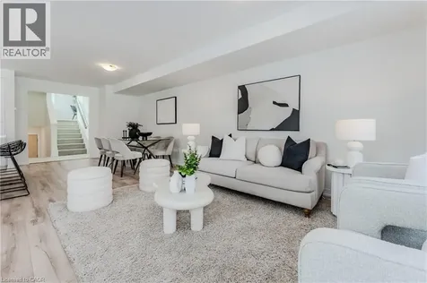 15 Stauffer Woods Trail Kitchener ON N2P 0L1