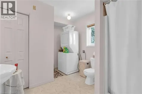 50 South Drive Kitchener ON N2M 4B5