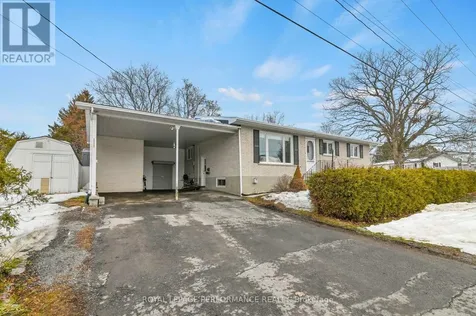 313 Cecile Boulevard West Hawkesbury ON K6A 1N7