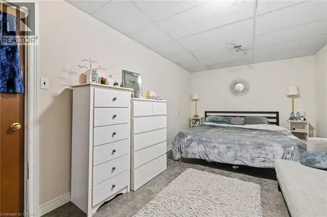 490 Queen Victoria Drive Hamilton ON L8W 1G9