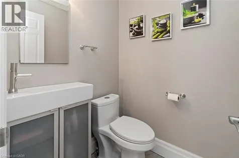18 Stonegate Drive Hamilton ON L9G 3R7