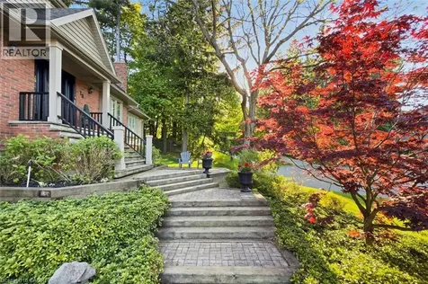 18 Stonegate Drive Hamilton ON L9G 3R7